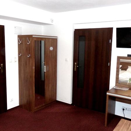 Bed and Breakfast Adamar Jastrzębia Góra Zimmer foto