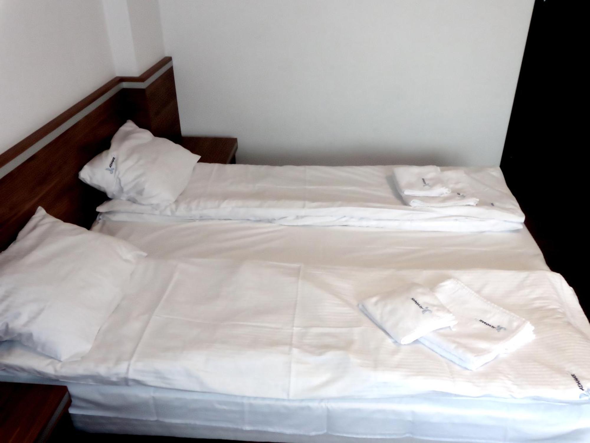 Bed and Breakfast Adamar Jastrzębia Góra Zimmer foto