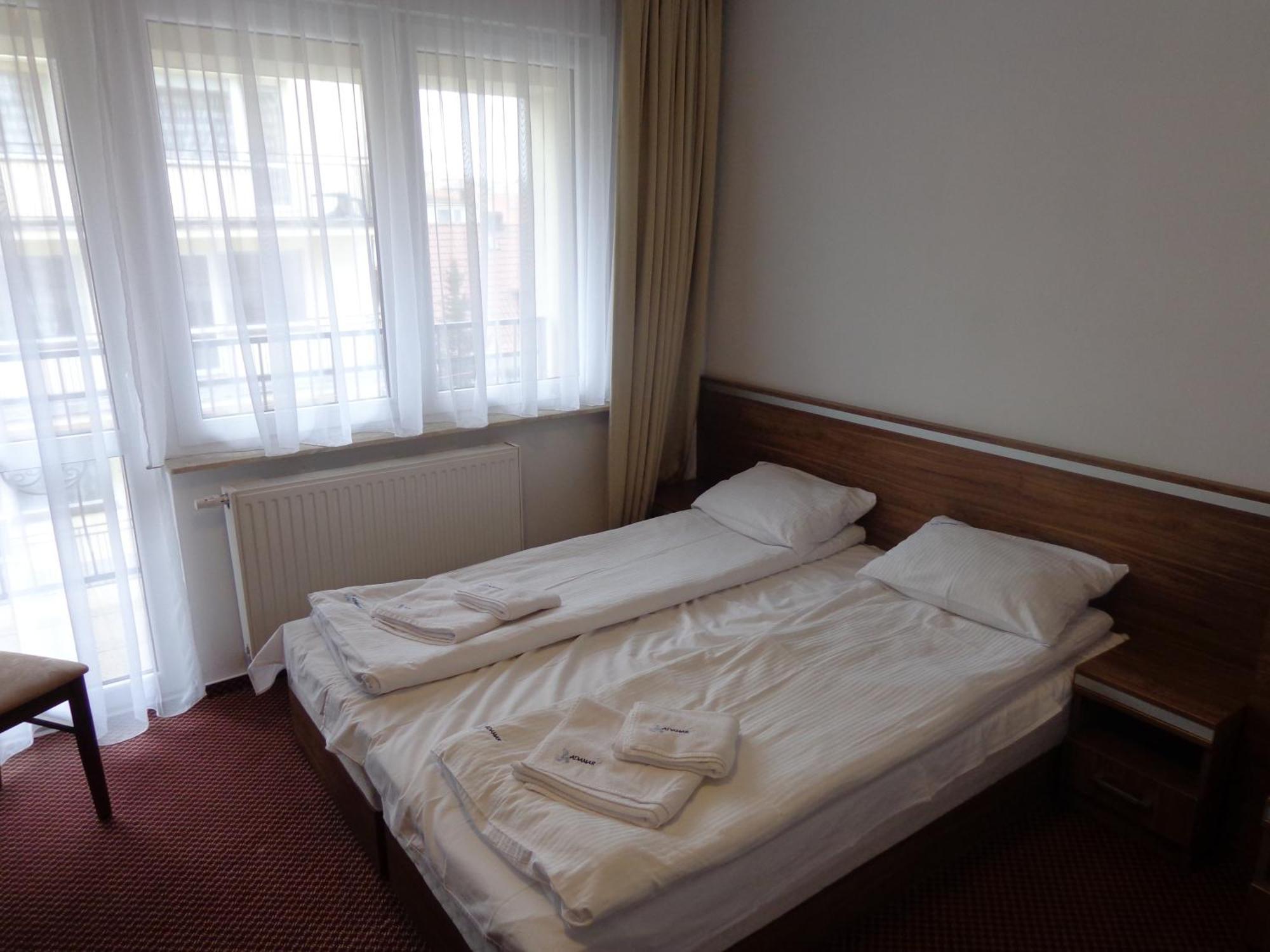 Bed and Breakfast Adamar Jastrzębia Góra Zimmer foto